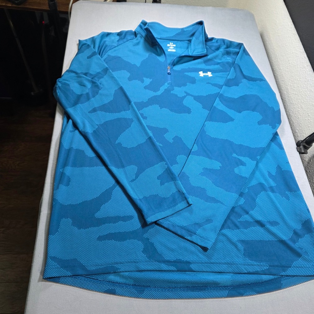 Under Armour Mens XL Blue Camo Quarter Zip Pullover Loose Fit Activewear Top